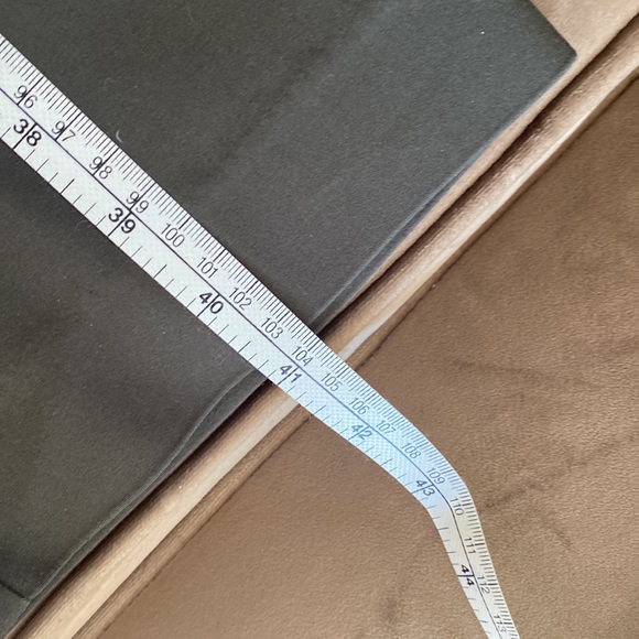 Express columnist dress pants in olive dark green - Picture 6 of 6